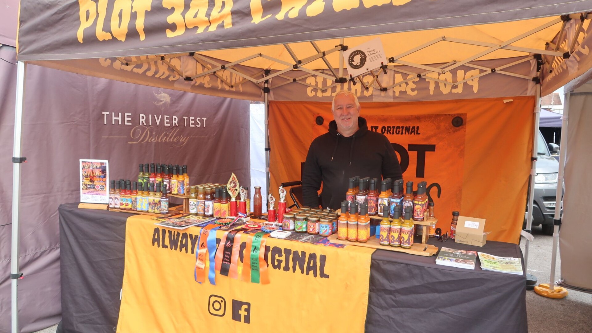 Cover image for Plot34achillis